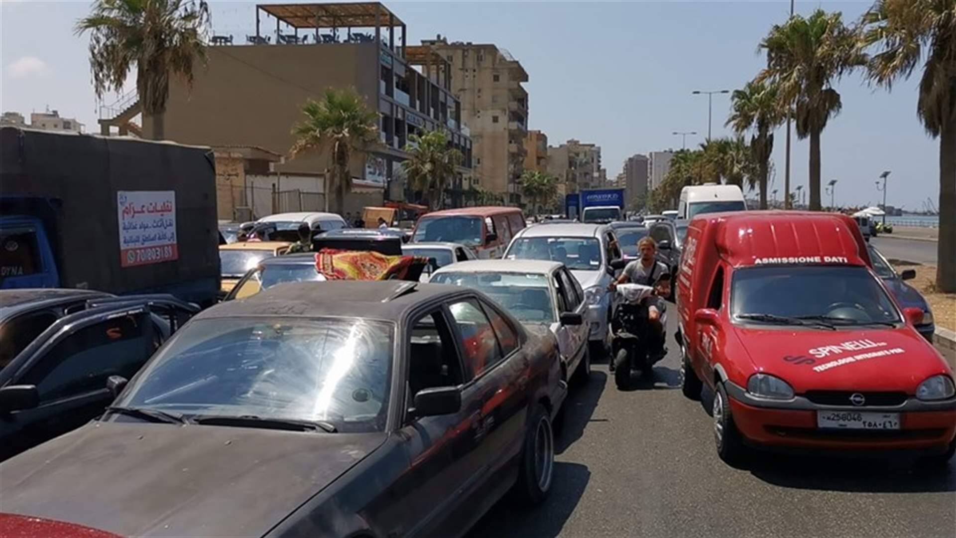 غالبية محطات الوقود رفعت خراطيمها في صيدا