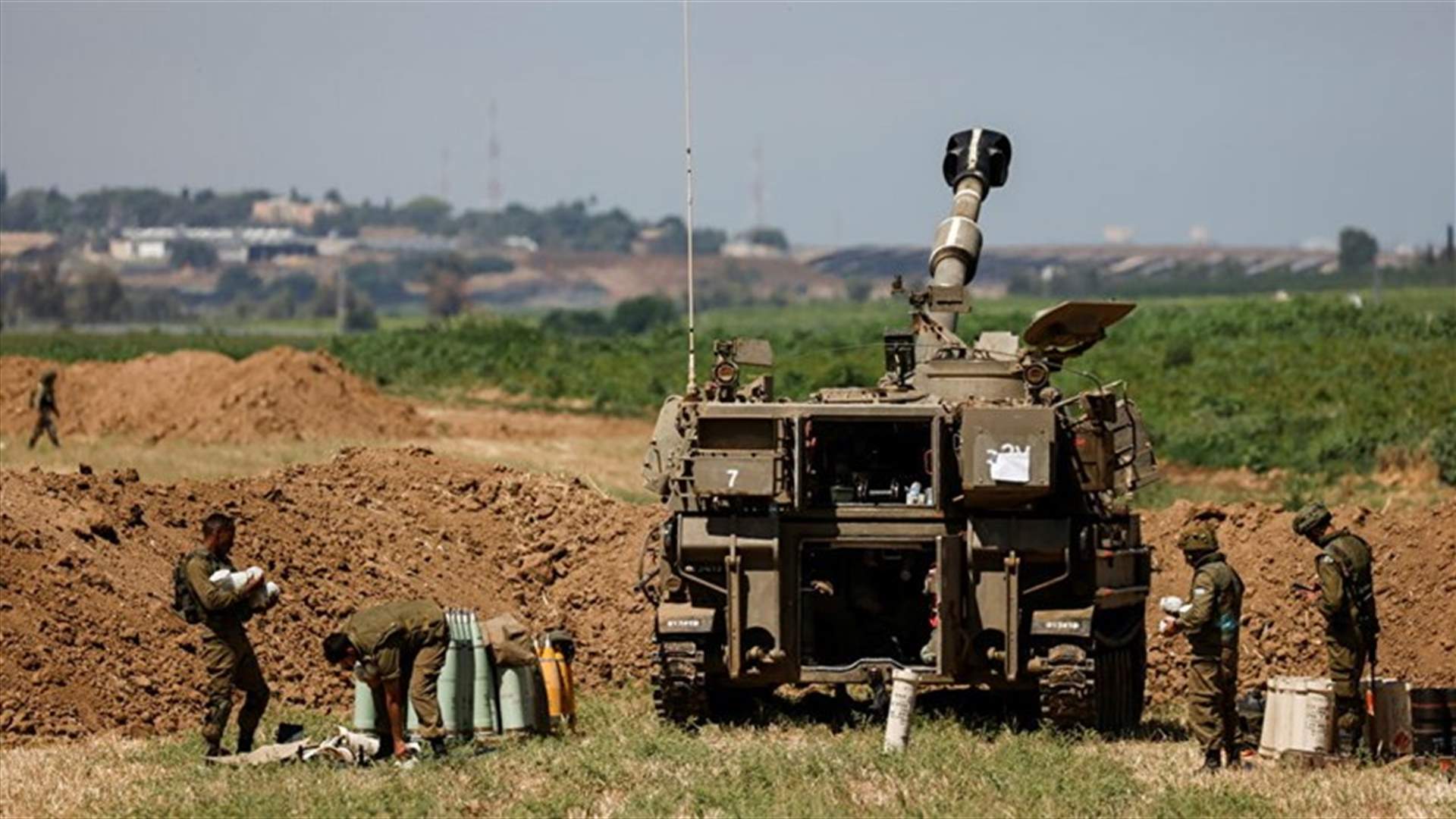 إصابة فلسطينيين وجندي إسرائيلي بجروح خطيرة في تبادل إطلاق نار عند حدود غزة