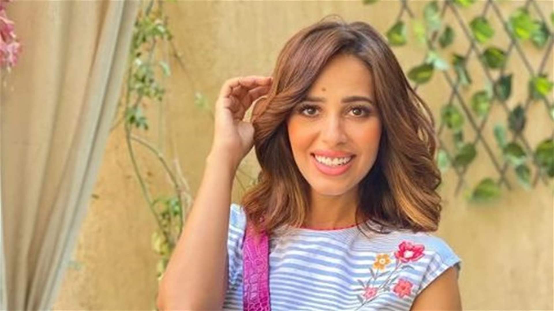 نجمة ستار اكاديمي رنا سماحة حامل... وتلغي متابعة زوجها في تصرّف صادم