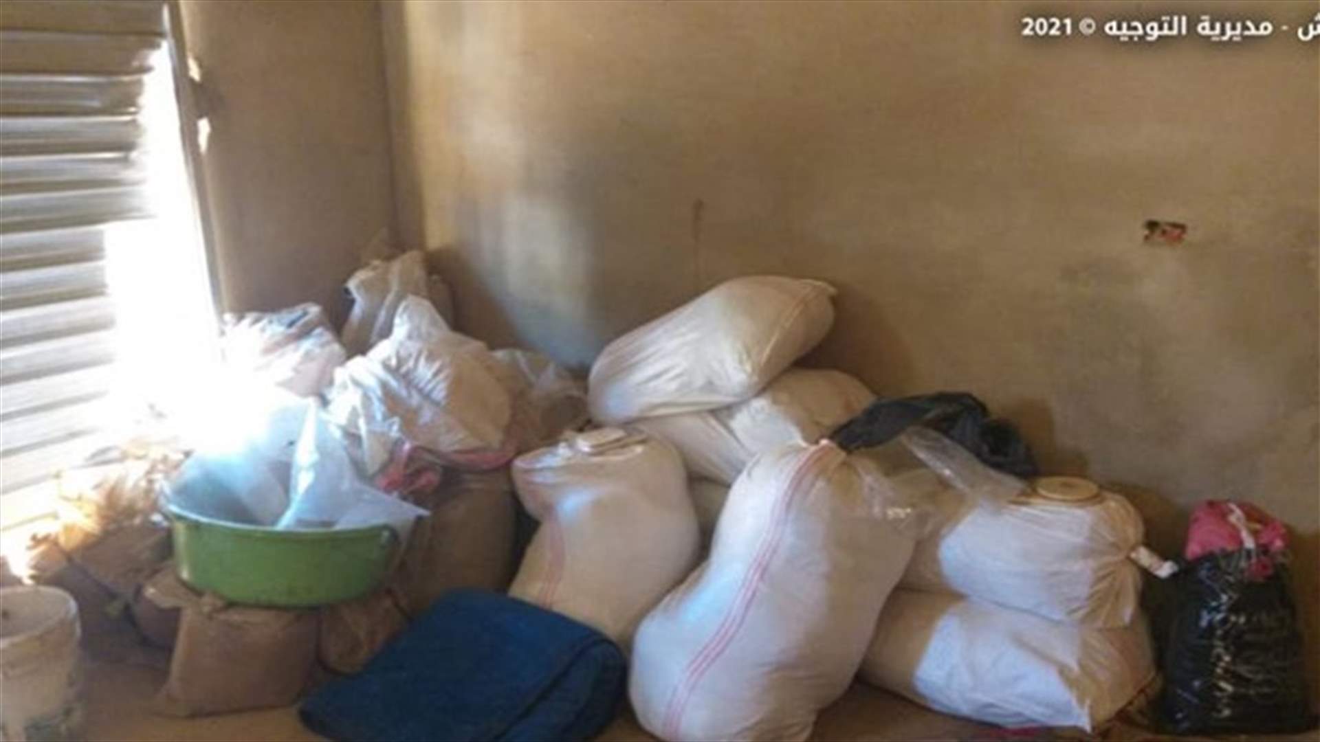 ضبط كمية من مادة حشيشة الكيف وآلات لتصنيعها في بوداي (صور)