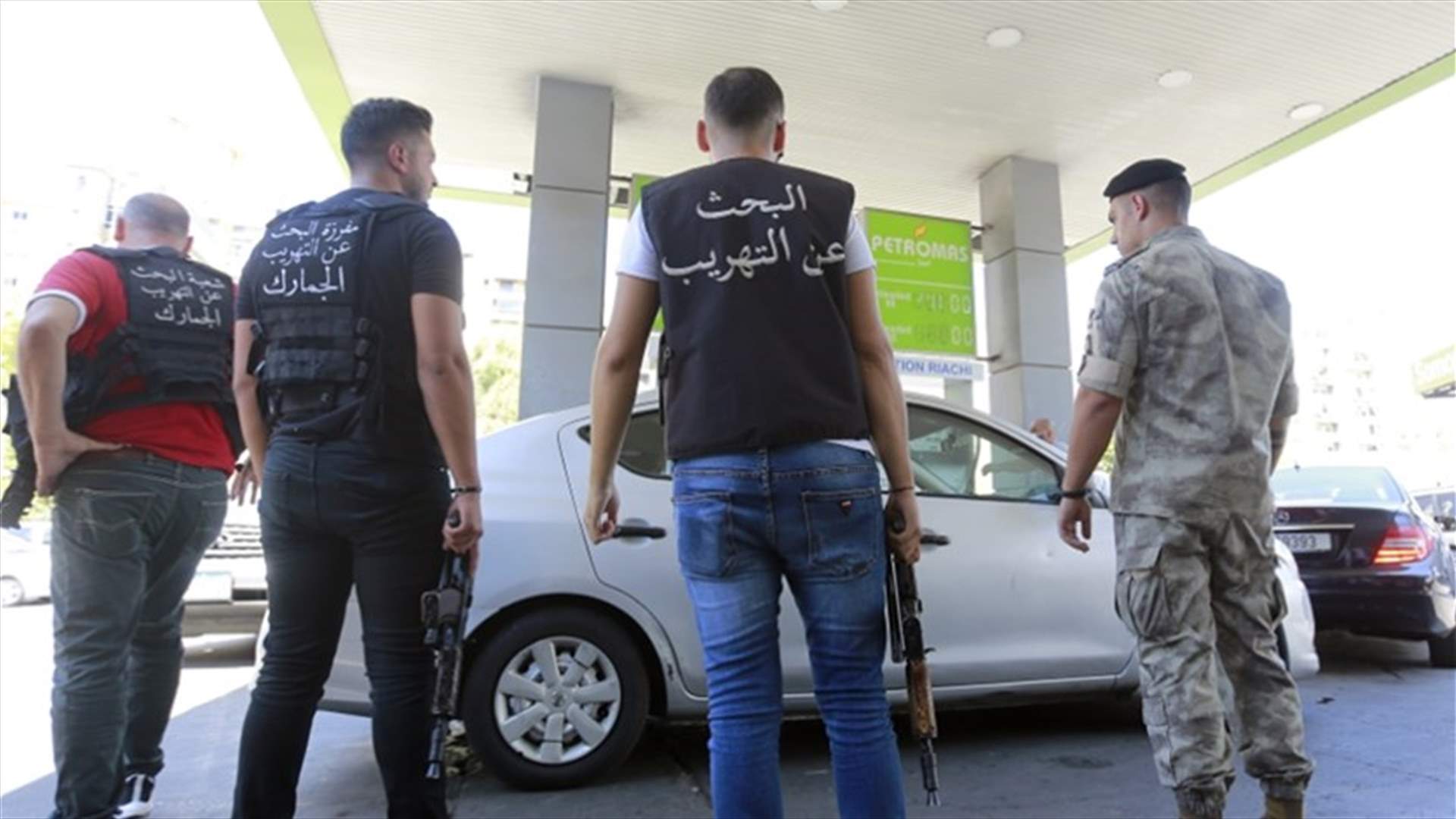 &quot;الأخبار&quot;: خزانات &quot;استراتيجية&quot; لبنزين الصقر في زحلة... منذ 8 أشهر!