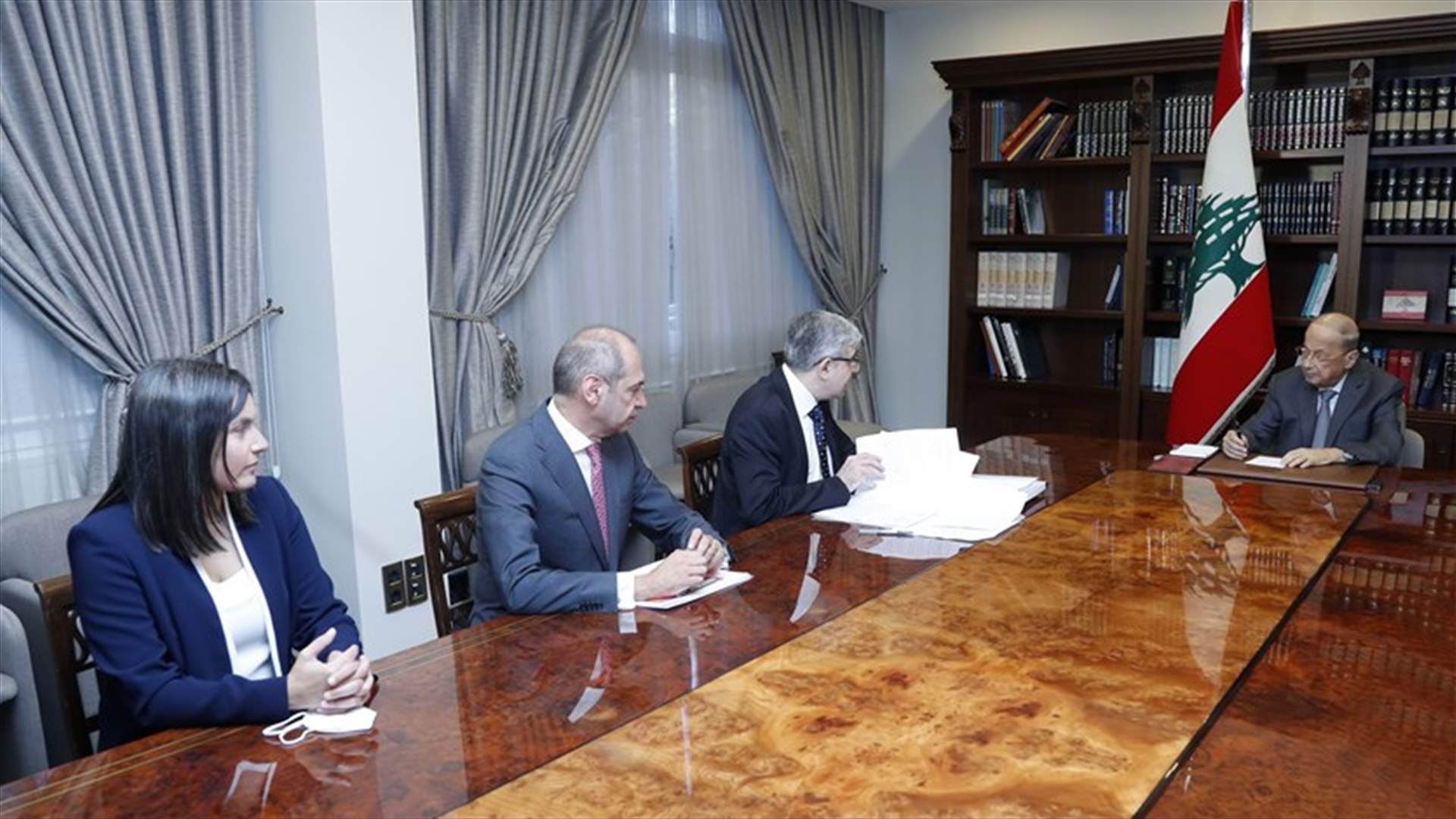 Aoun, Majzoub broach educational situation