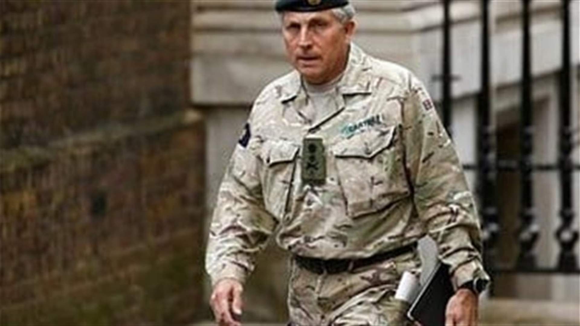 Troops return home as Britain ends evacuation from Afghanistan