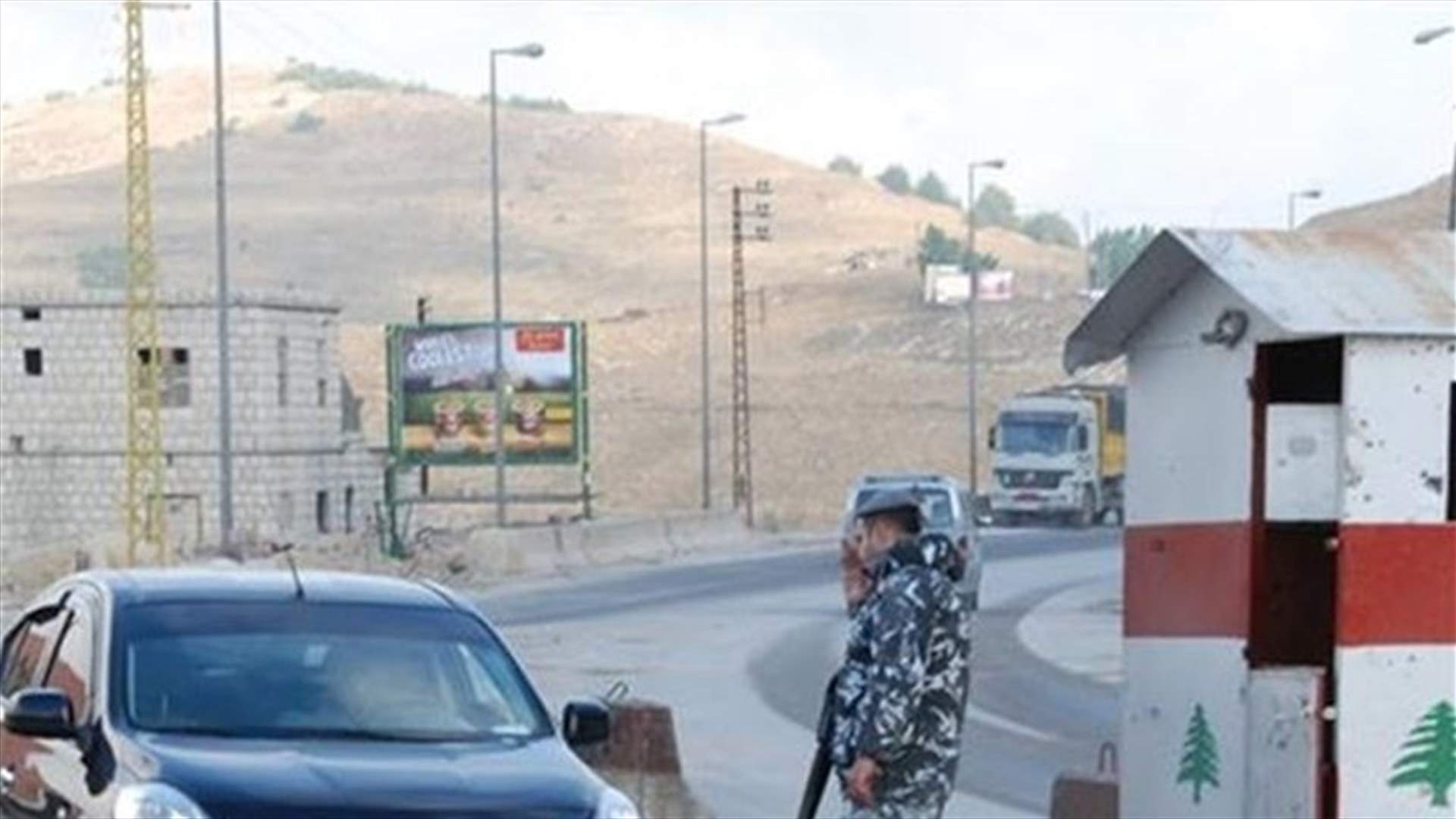 إصابة عناصر أمنية بجروح أثناء مطاردتهم سجناء فارين قرب مخفر ضهر البيدر