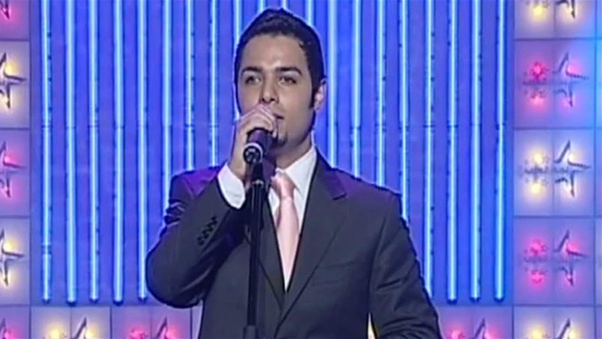 نجم &quot;سوبر ستار&quot; محمد لافي... خطأ طبي أفقده بصره وما سبب وفاته؟