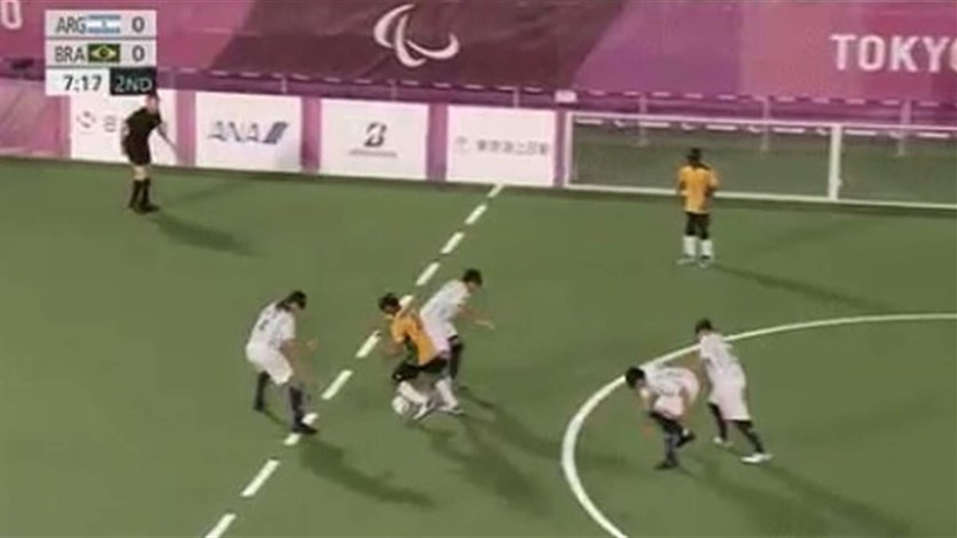 بفضل هدف مذهل للاعبٍ كفيف... ميدالية ذهبية للبرازيل في الألعاب البارالمبية (فيديو)
