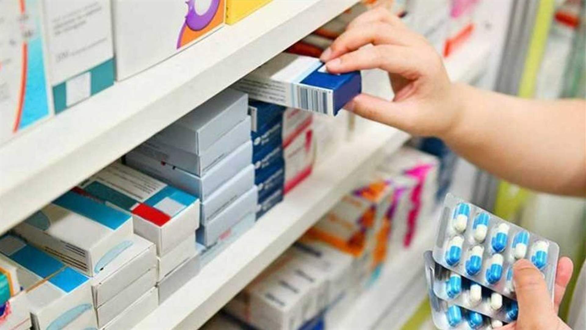 القاضي علي ابراهيم: لهذا السبب قمنا ببيع مخزون الادوية للصيدليات