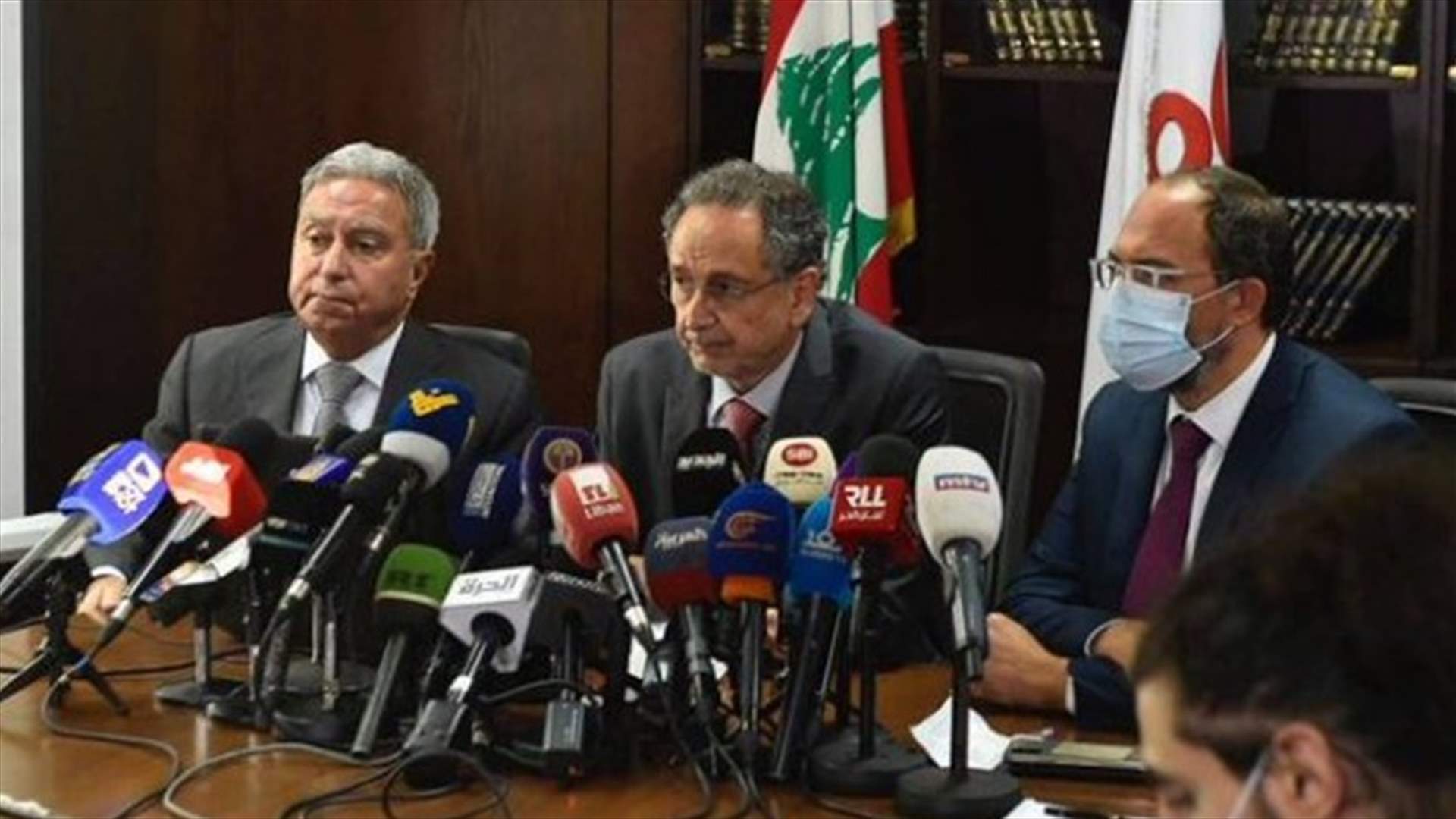 وزيرا الشؤون والاقتصاد يطلقان البطاقة التمويلية.. وتقديم الطلبات ابتداءً من 15 الحالي
