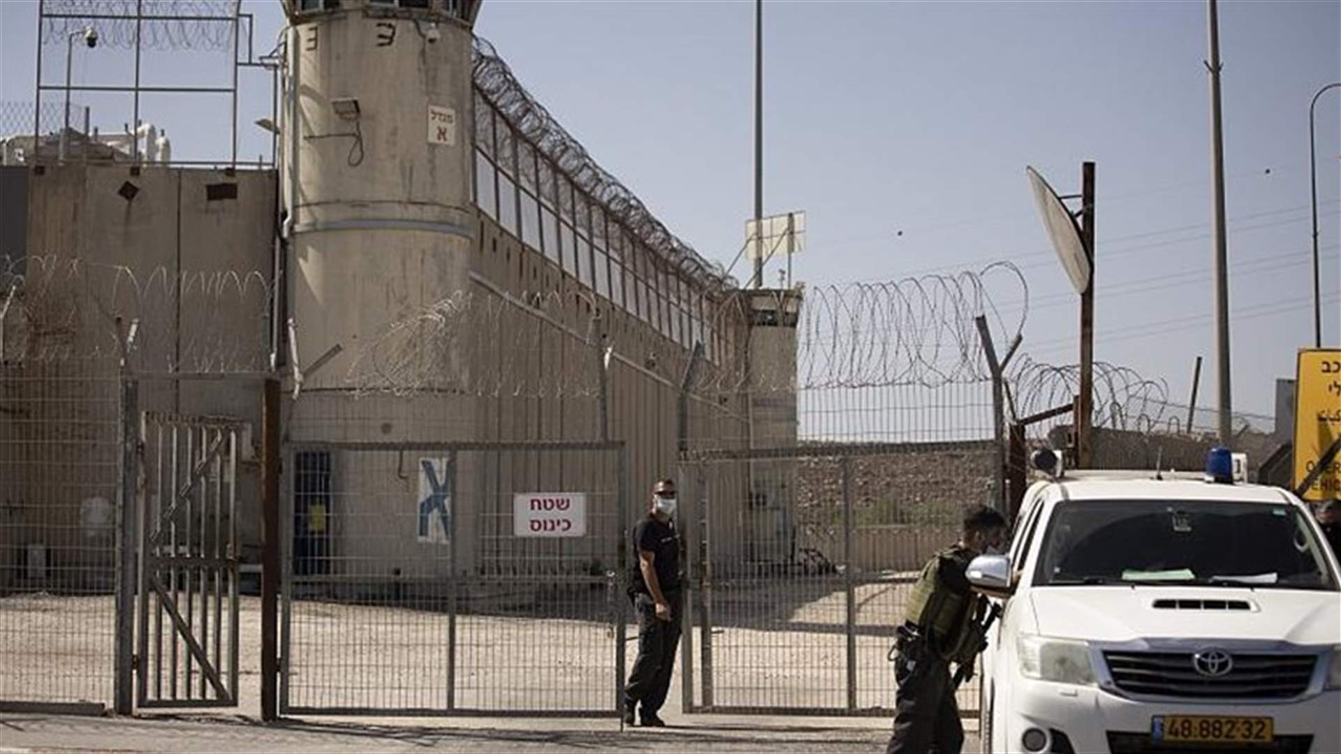 توقيف اثنين من المعتقلين الفلسطينيين الفارين من سجن إسرائيلي في الشمال