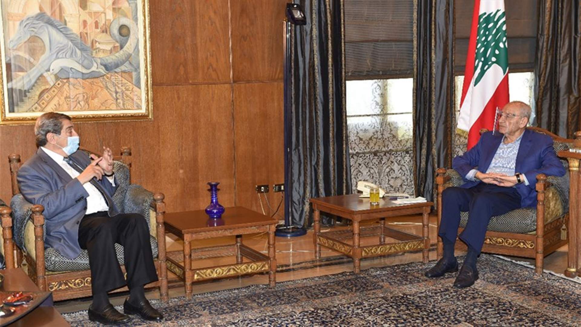 بري عرض مع الفرزلي والمشنوق وكلاس الاوضاع العامة وتلقى برقيتي تهنئة بتشكيل الحكومة من عباس وهنية