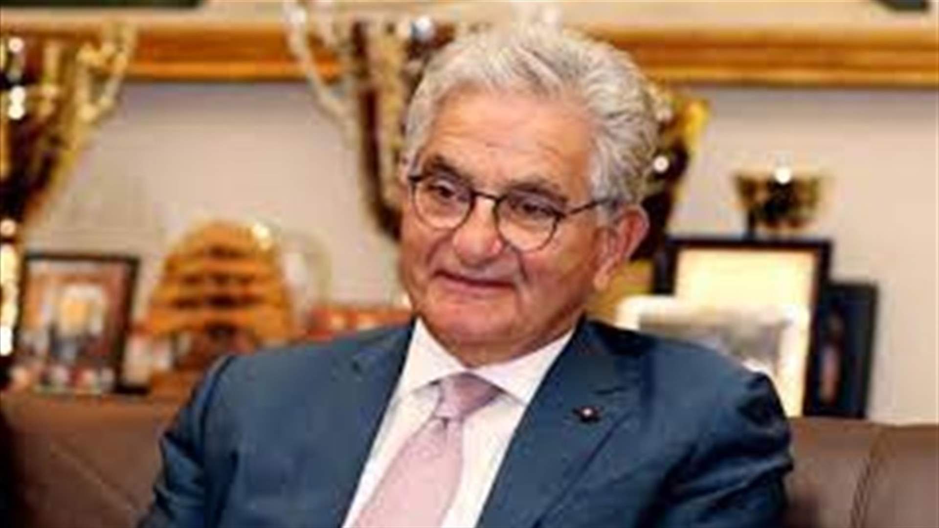 صفير التقى وزير المال: القطاع المصرفي لن يقف مكتوف اليدين في المرحلة المقبلة