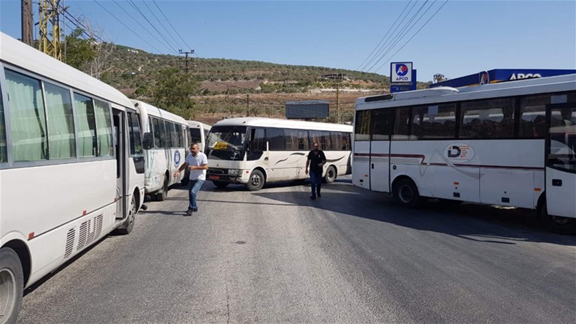 إضراب تحذيري لأصحاب حافلات نقل الركاب من حاصبيا إلى بيروت