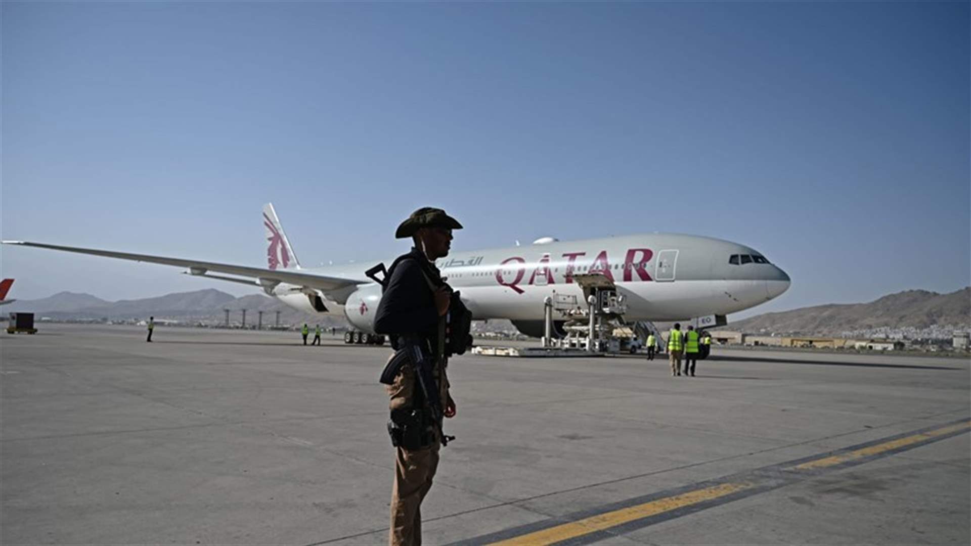 U.S. says flight with 21 U.S citizens, 48 residents left Kabul