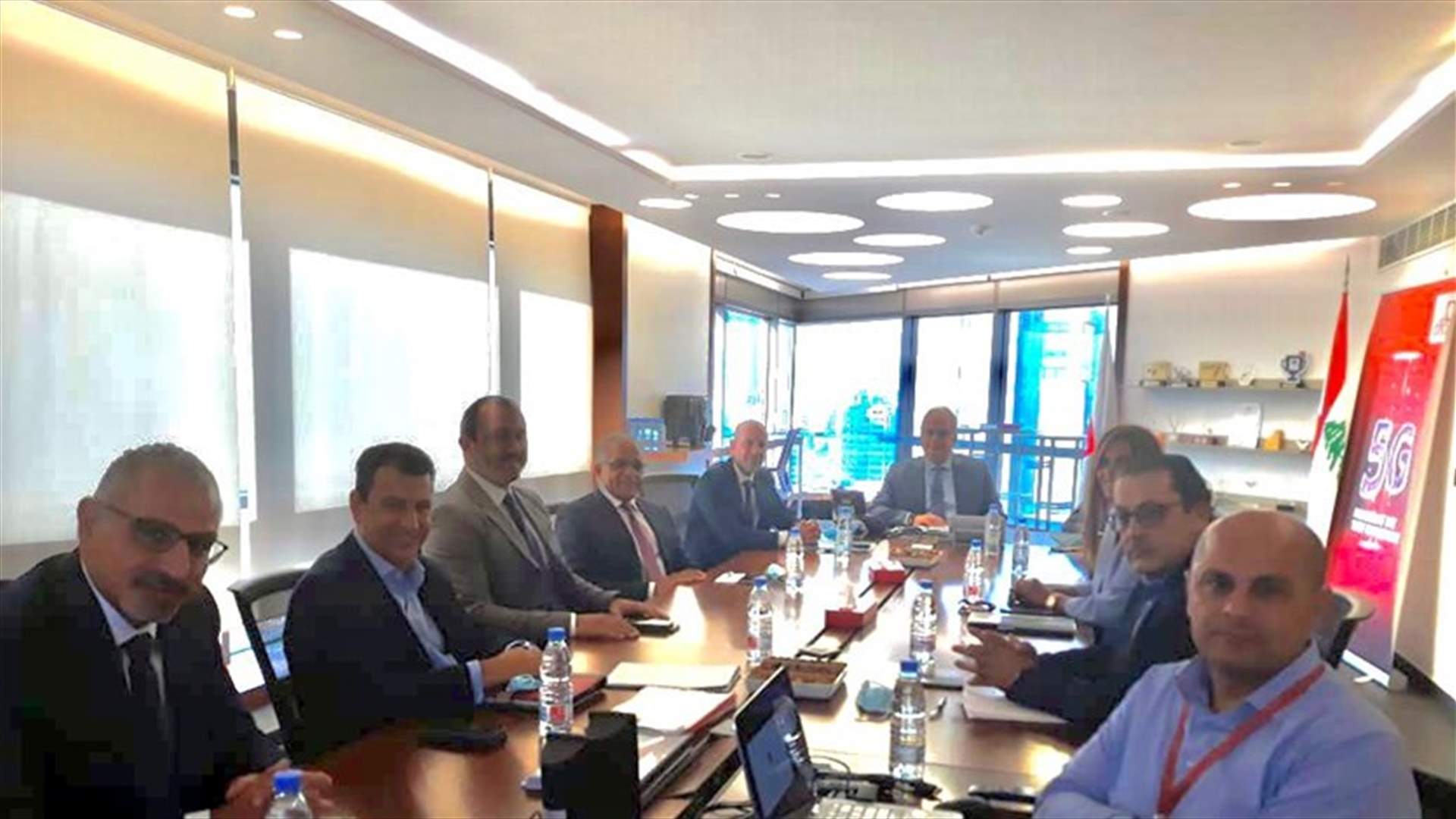القرم زار شركة ألفا: وضع رؤية اصلاحية جديدة لقطاع الاتصالات