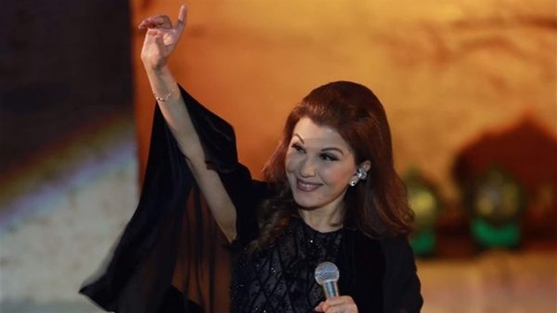 ماجدة الرومي في مهرجان جرش... وعكة صحيّة ورسائل سياسيّة وأغنيات الحنين