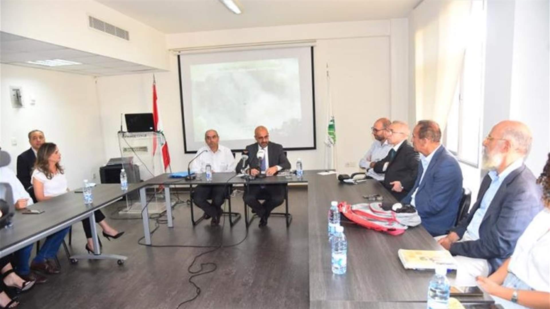 وزير البيئة في لقاء مع رؤساء المحميات: هدفنا إستخدام التكنولوجيا وتطوير أنظمة الانذار المبكر والتدخل السريع
