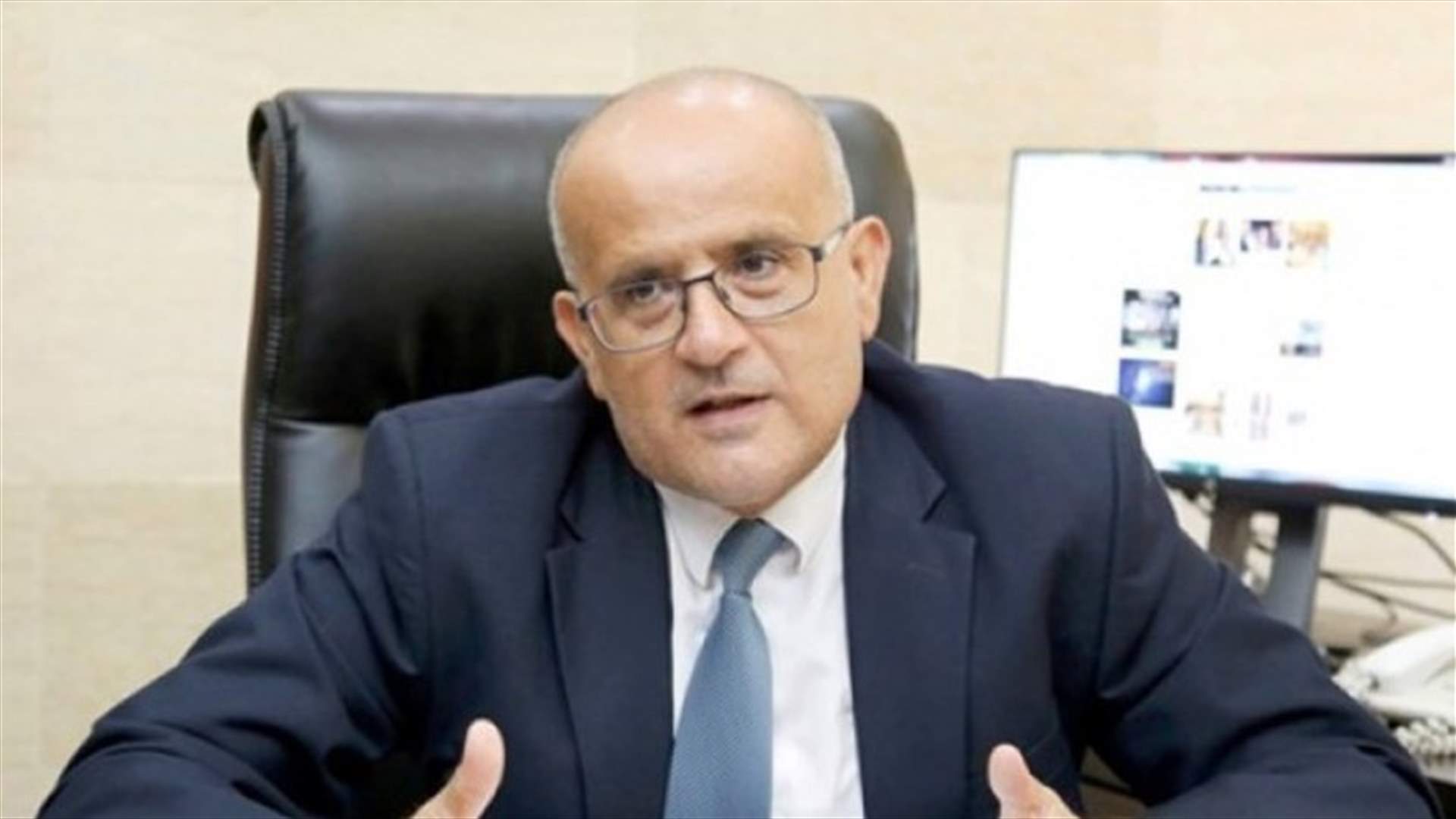 إدارة المناقصات: لا علاقة لنا بصفقات النفط من العراق وهي من خارج الاطر الدستورية والقانونية