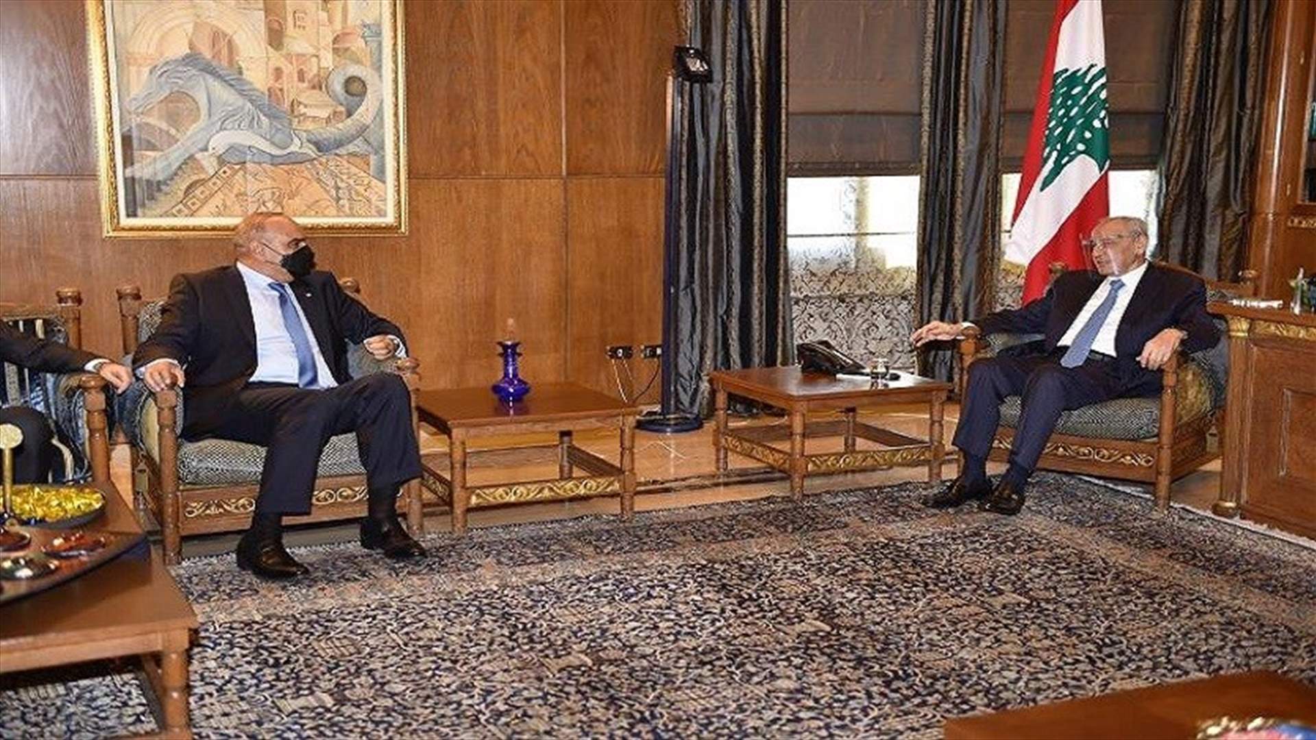 الخصاونة من عين التينة: الملك يجري اتصالات لتلبية الحاجات الأساسية لأهلنا في لبنان