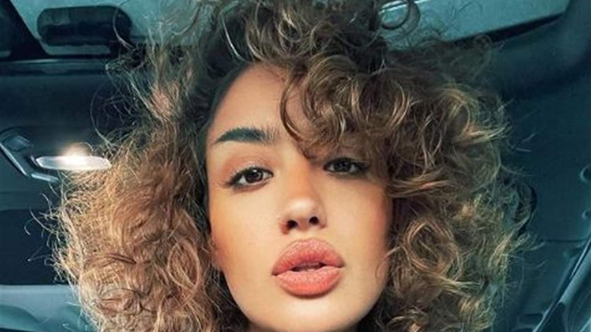 نينا عبد الملك تنشر صور ابنها للمرة الأولى... شاهدوا جمال عينيه