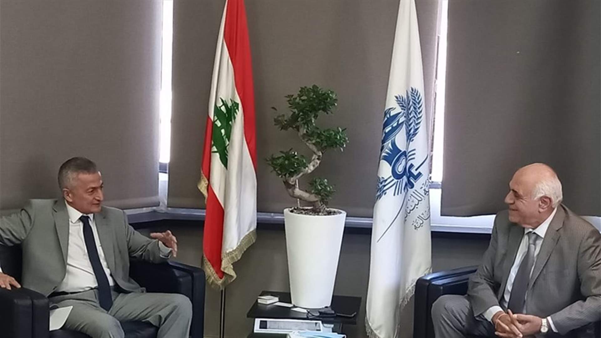 نقيب محرري الصحافة زار الخليل وبحثا في خطة الحكومة للتعافي المالي الإقتصادي
