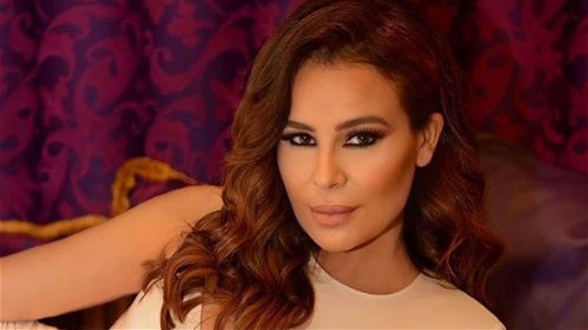 كارول سماحة في صور جديدة: وحدي أعرف صراعاتي ومعاناتي وانكساراتي