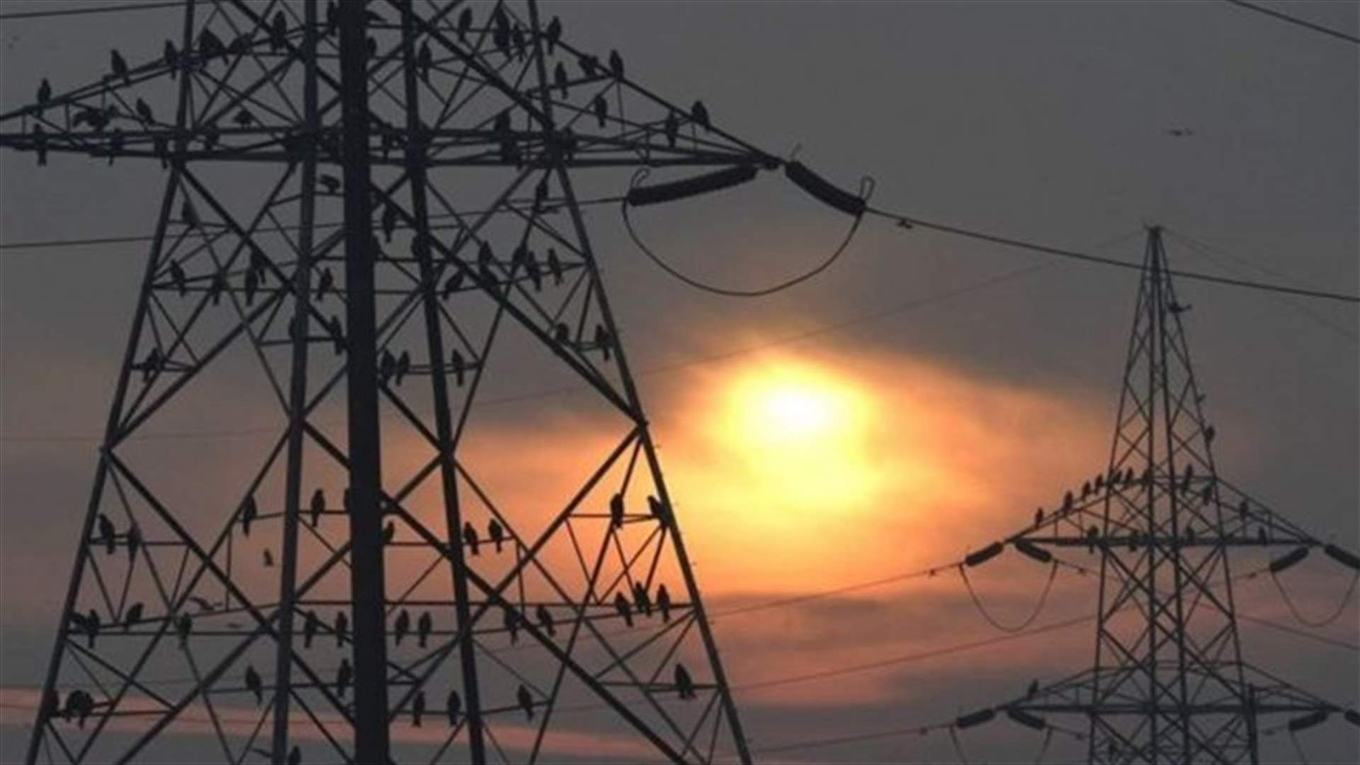 New Delhi chief minister warns of power crisis as coal stocks decline