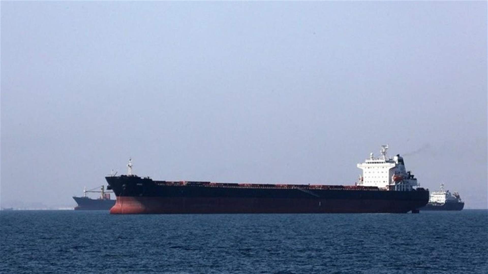 البحرية الإيرانية تحبط هجوم قراصنة على ناقلة