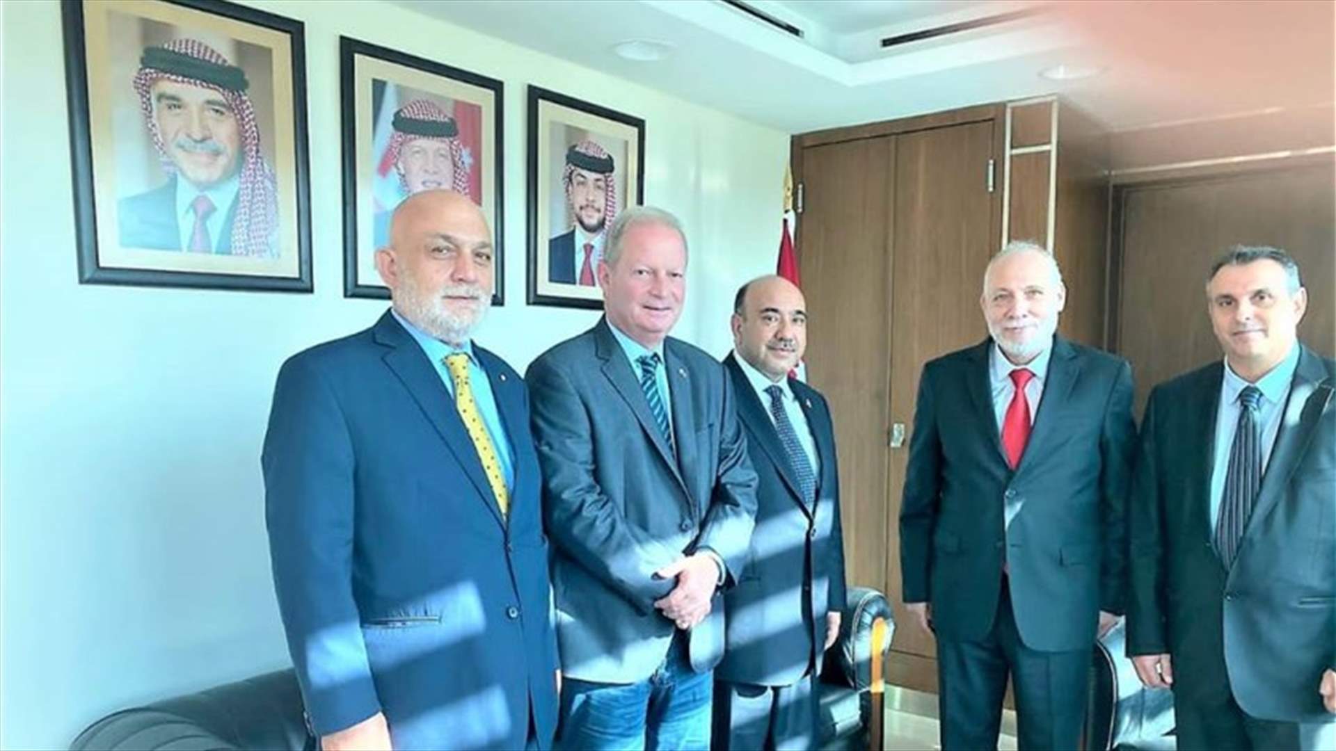 وفد من الأحرار عرض مع سفير الأردن تفاصيل تأسيس الجبهة السيادية