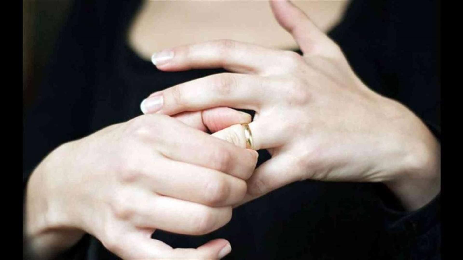 إماراتية ترفع دعوى قضائية ضد رجل "وعدها بالزواج"... وتطالبه باسترجاع 900 ألف دولار!