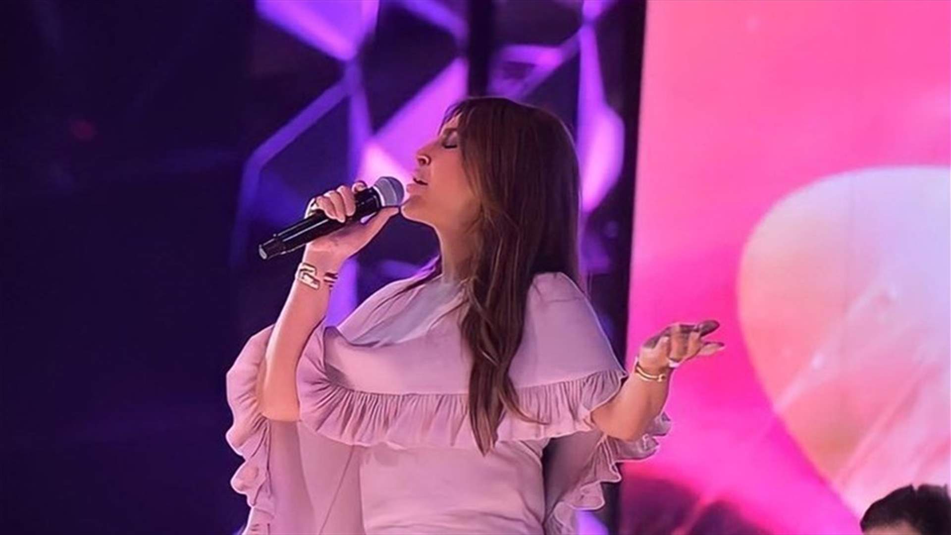 هل ارتدت إليسا درعاً واقياً للرصاص في بغداد؟ إليكم الحقيقة كاملةً