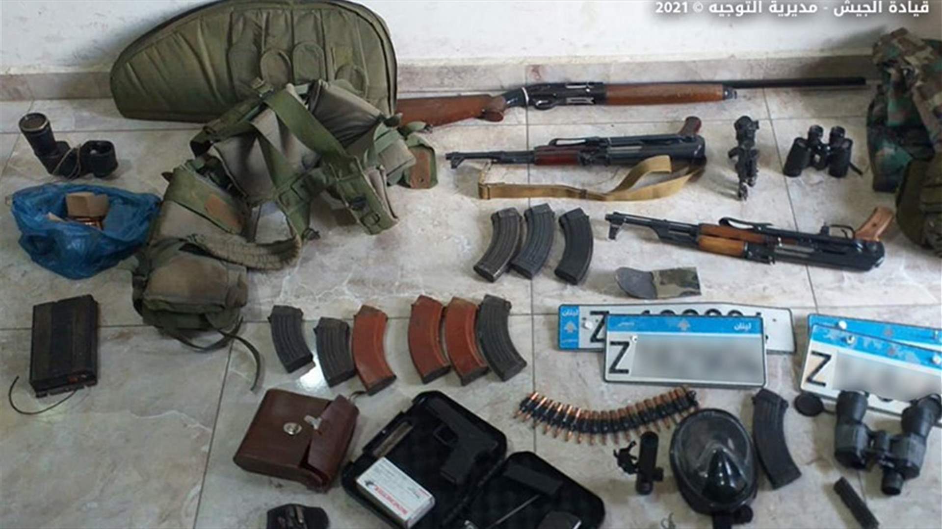 الجيش: توقيف أشخاص في بلدة يونين وطاريا - البقاع