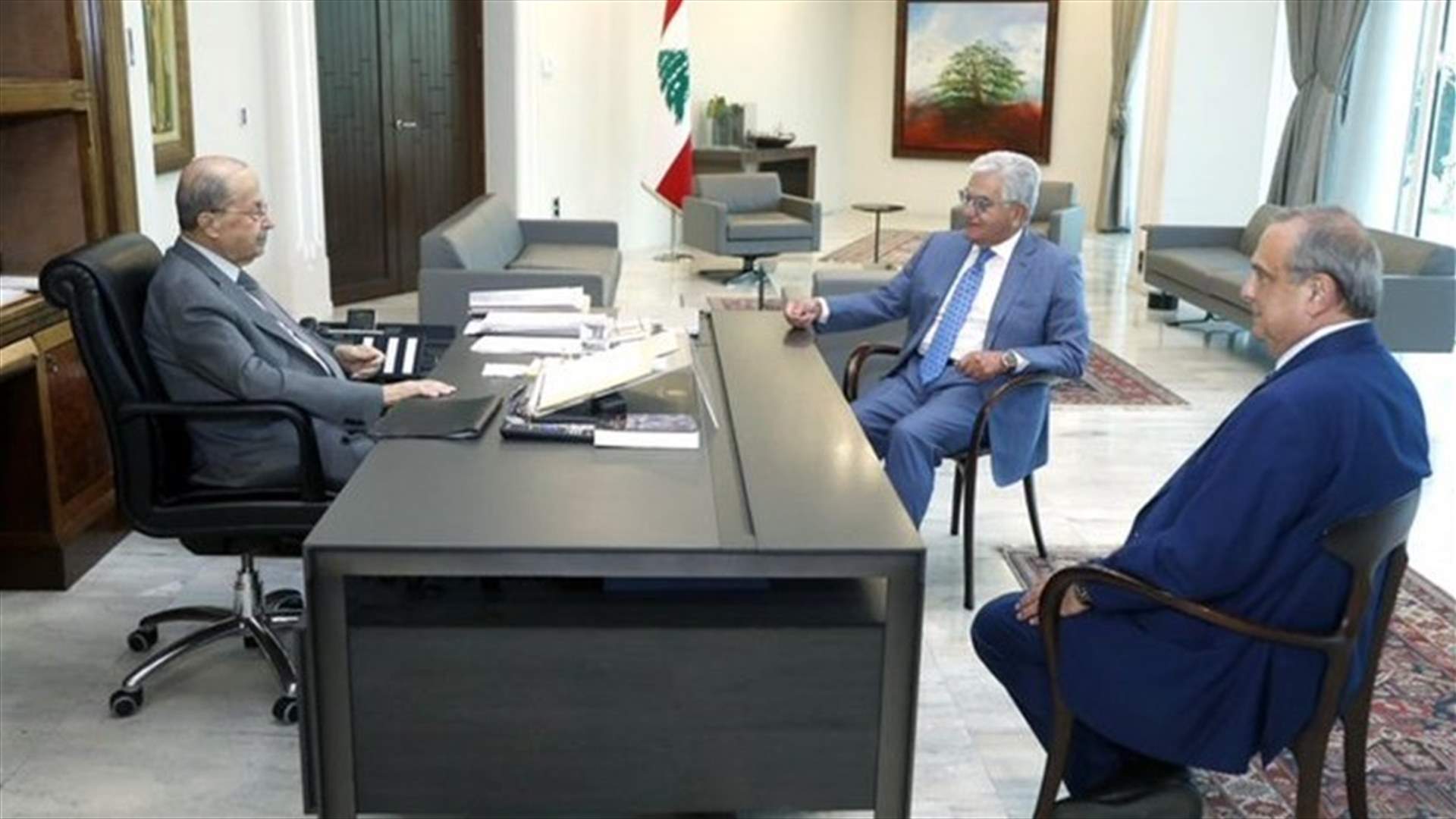 President Aoun talks banking conditions with Sfeir