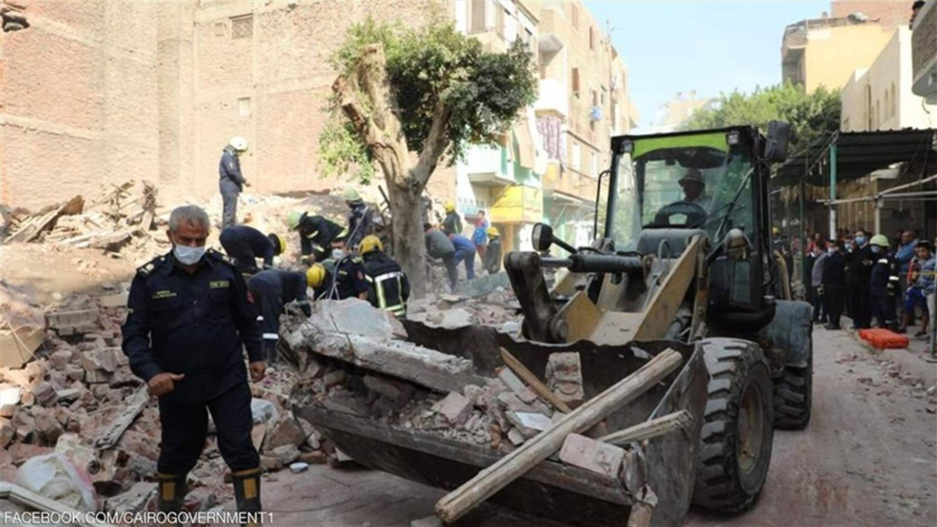حادثة مأساوية في القاهرة... وفاة سيدة وابنتها وحفيدتها بانهيار مبنى