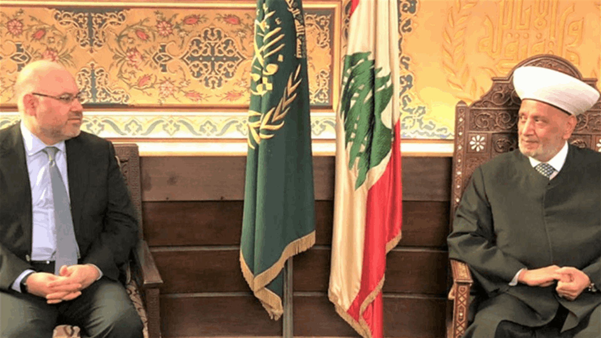 دريان اطلع على اجراءات وزارة الصحة.. الابيض: للاسف الوضع السياسي ينعكس سلبا على الوضع الصحي