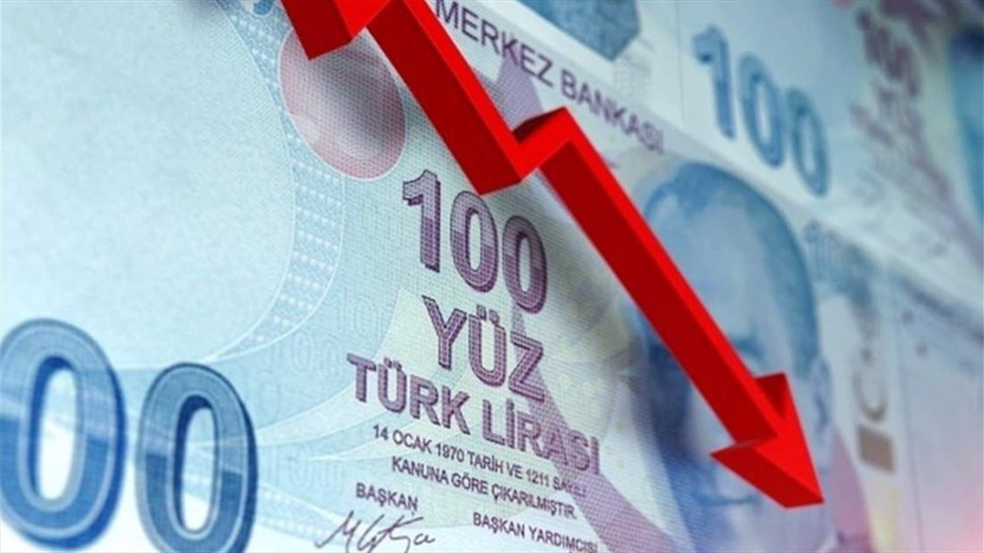 الليرة التركية تهبط لمستوى قياسي منخفض جديد مقابل الدولار
