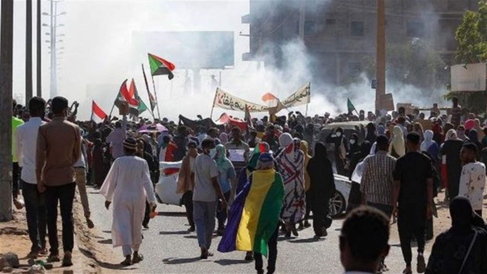 مسعفون: مقتل 14 على الأقل من المحتجين المناهضين للانقلاب في السودان
