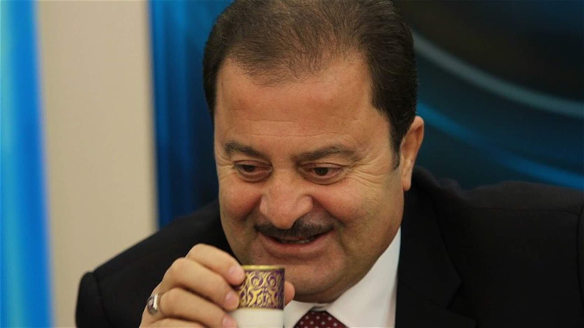 الموت يغيّب زهير رمضان