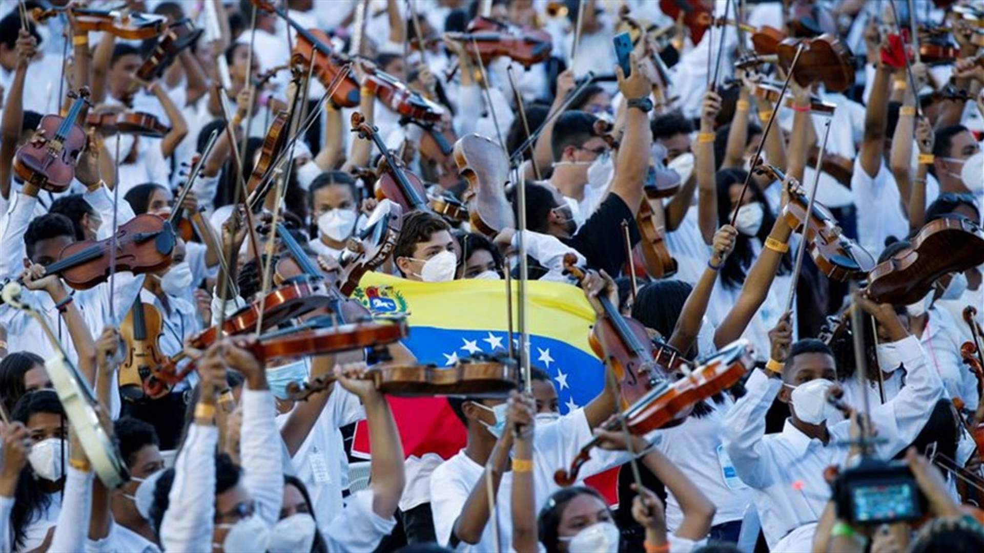 Venezuela claims Guinness World Record for largest orchestra