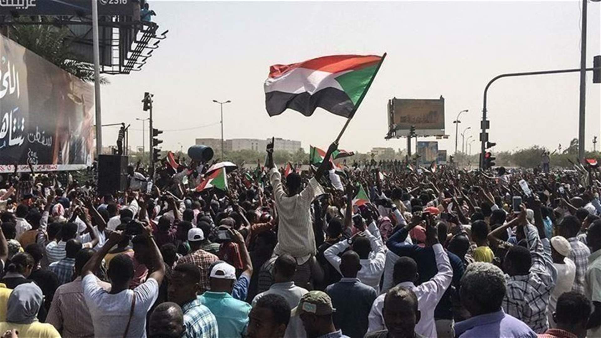 وفاة شخص جراء جرح ناجم عن طلق ناري في الرأس في احتجاجات بالسودان