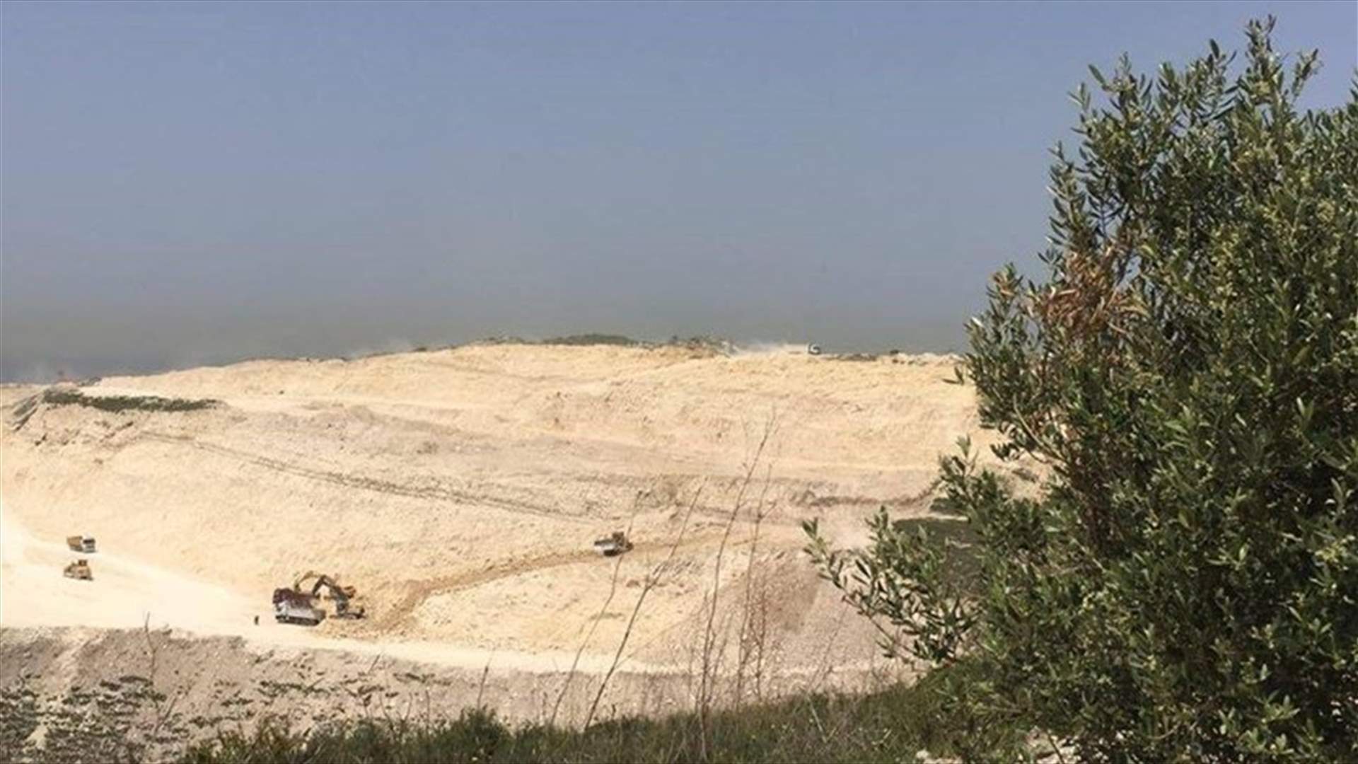 لجنة كفرحزير البيئية: إقفال مصانع ومقالع الترابة يوقف اغتيال أطفال المنطقة