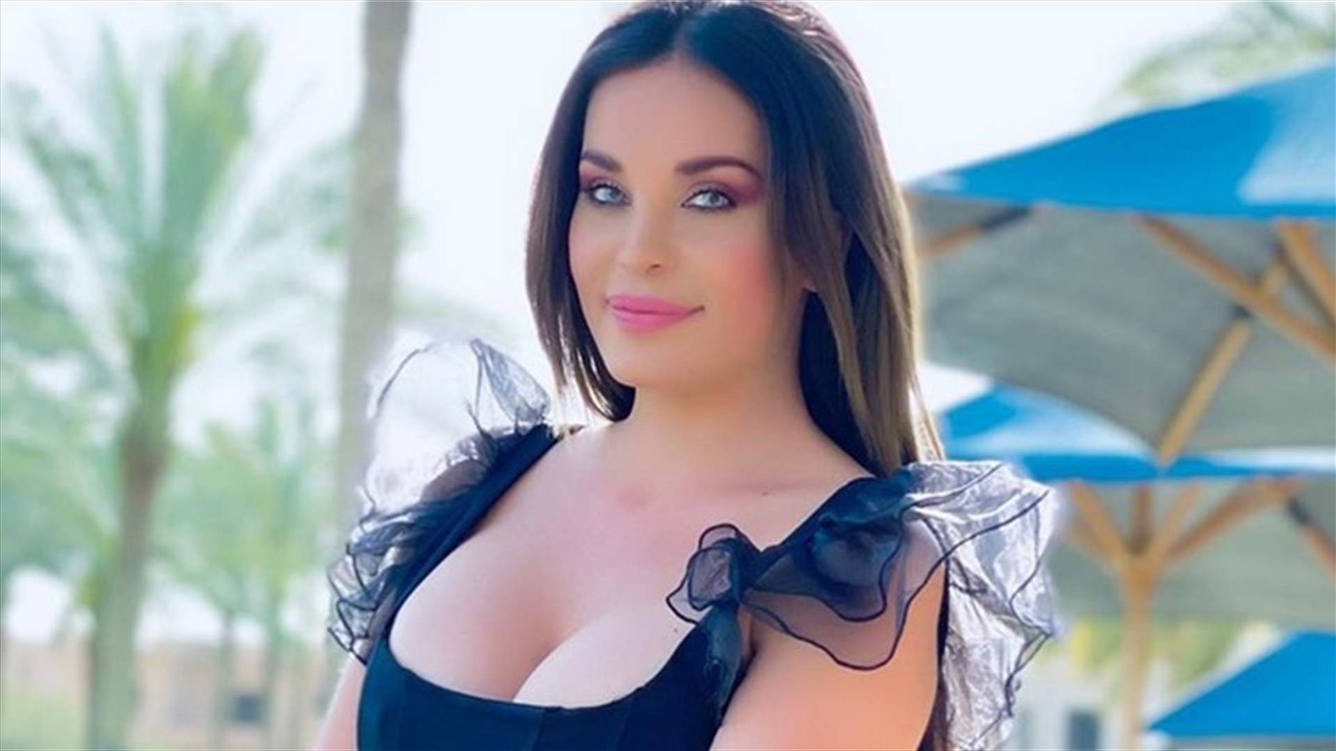 دومينيك حوراني تعتذر بعد اتهامها بالاساءة للسيدة مريم العذراء