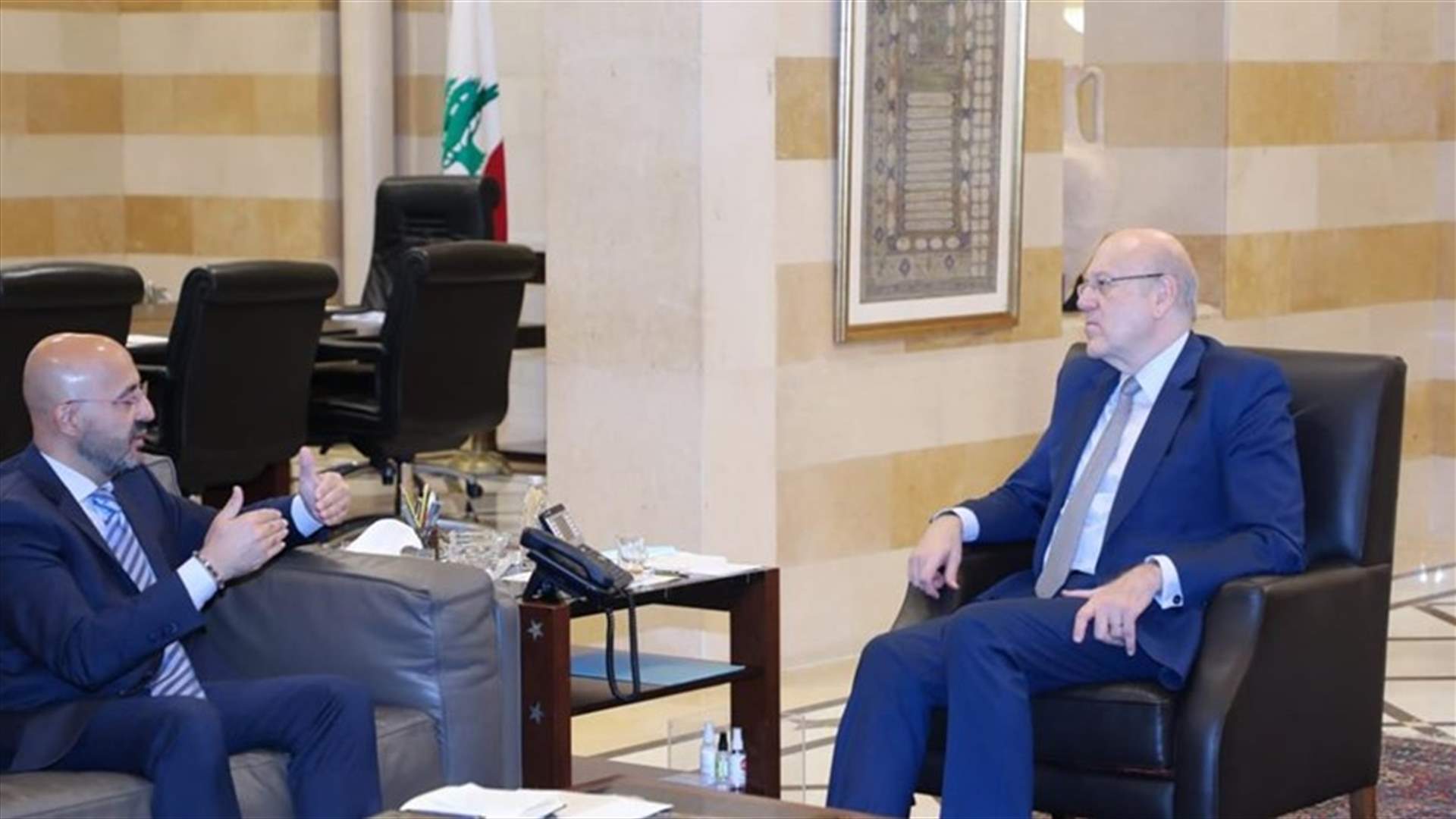 ياسين: نعمل لتفادي أزمة إضراب عمال شركات جمع النفايات