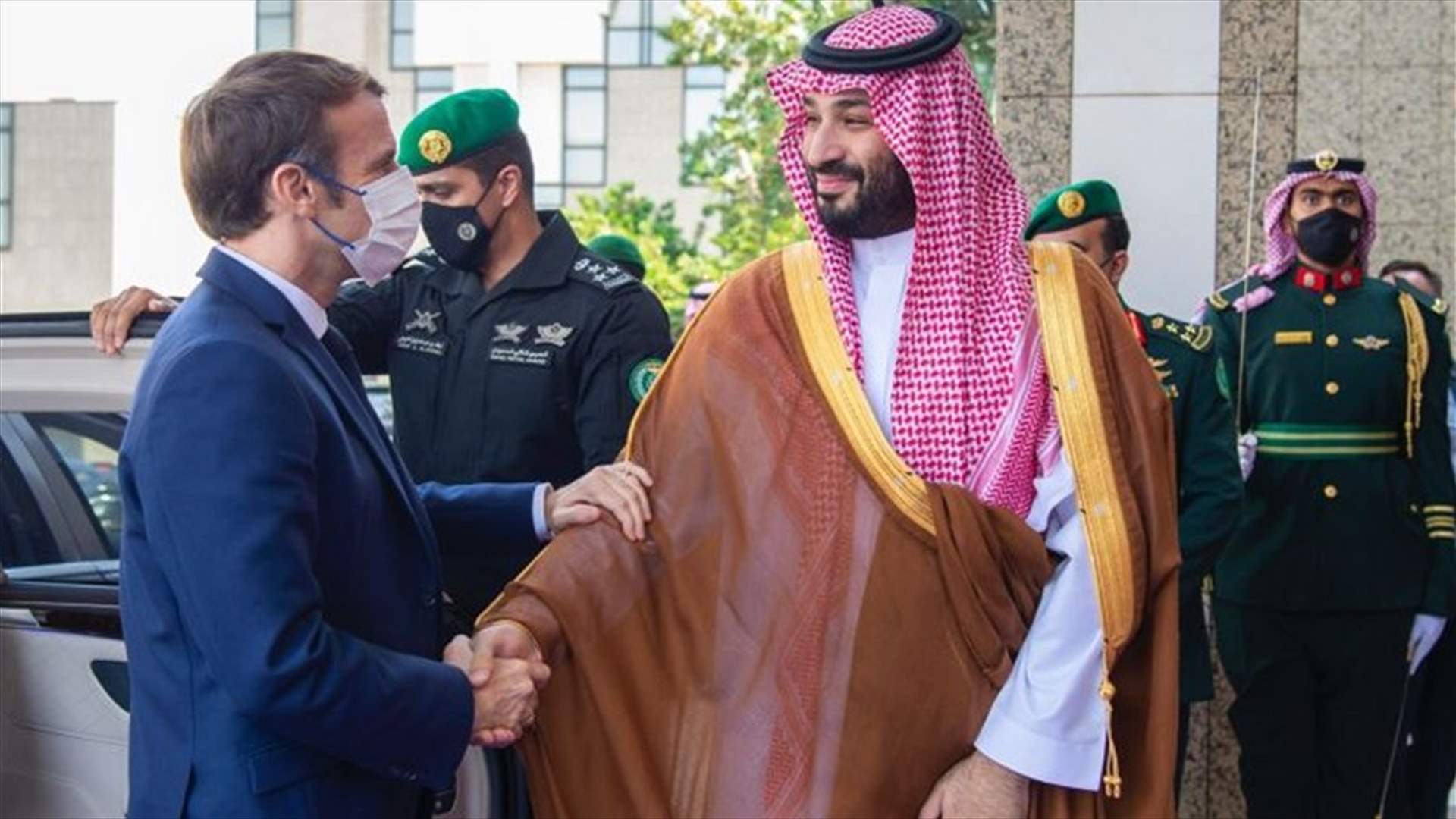 ماكرون يعلن عن مبادرة فرنسية سعودية لمعالجة الأزمة بين الرياض وبيروت