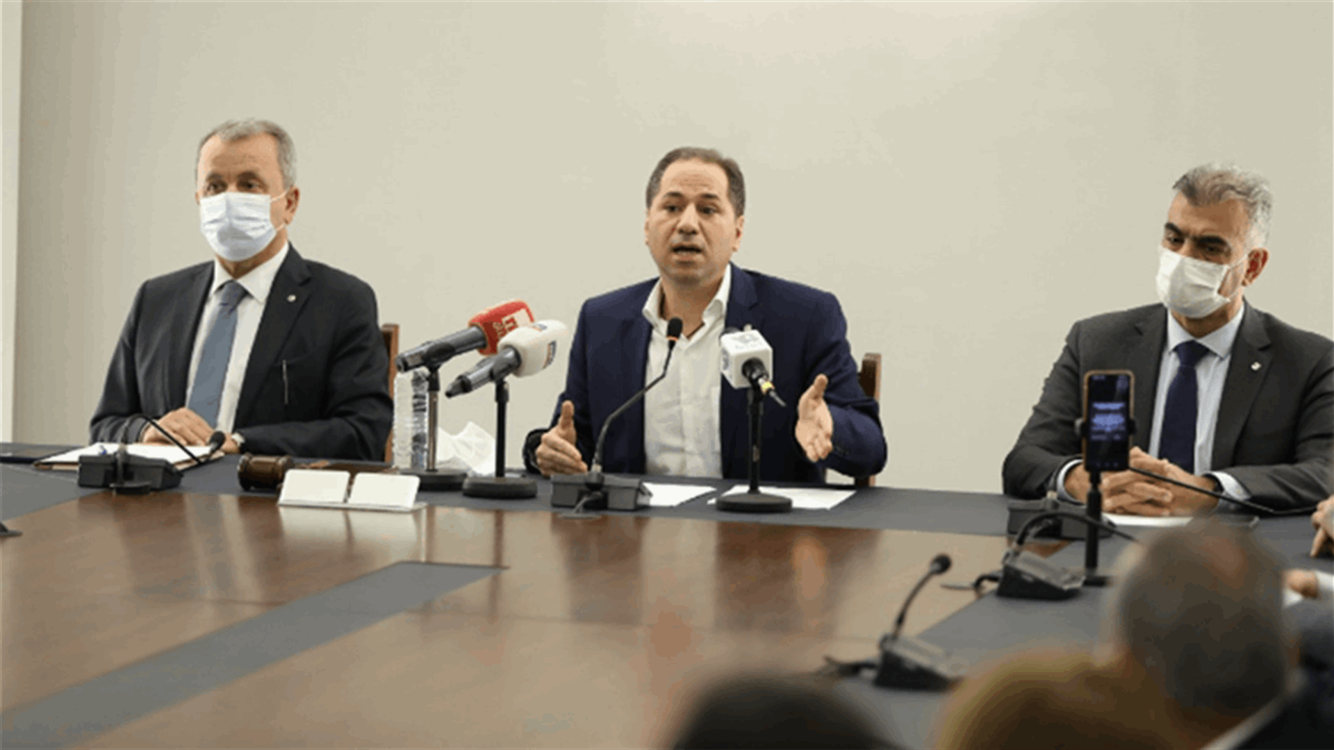 الجميّل: قانون الكابيتال كونترول هروب من المحاسبة والمساءلة وعلينا مواجهة حزب الله بخطاب جامع عابر للطوائف