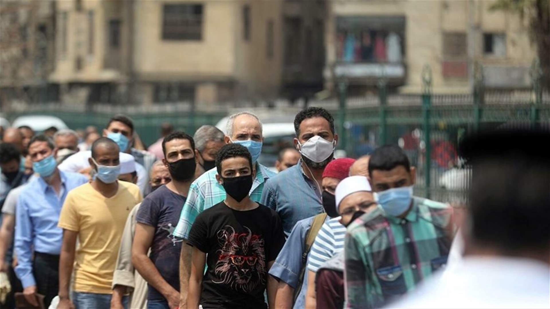 مصر تسجل 871 إصابة جديدة بفيروس كورونا و43 وفاة