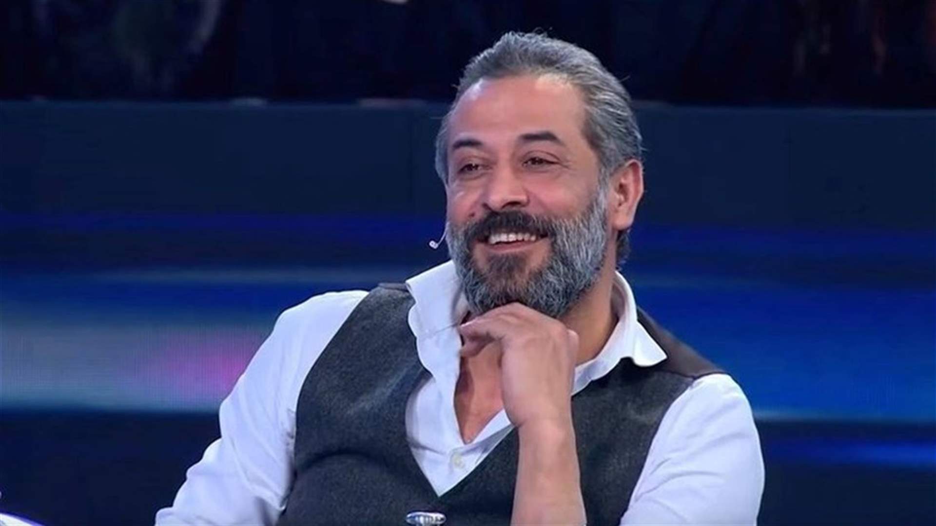 عبدالمنعم عمايري يرد على الهجوم بعد مشهد القبل: "قايمة القيامة... وأحترم كندا حنا"