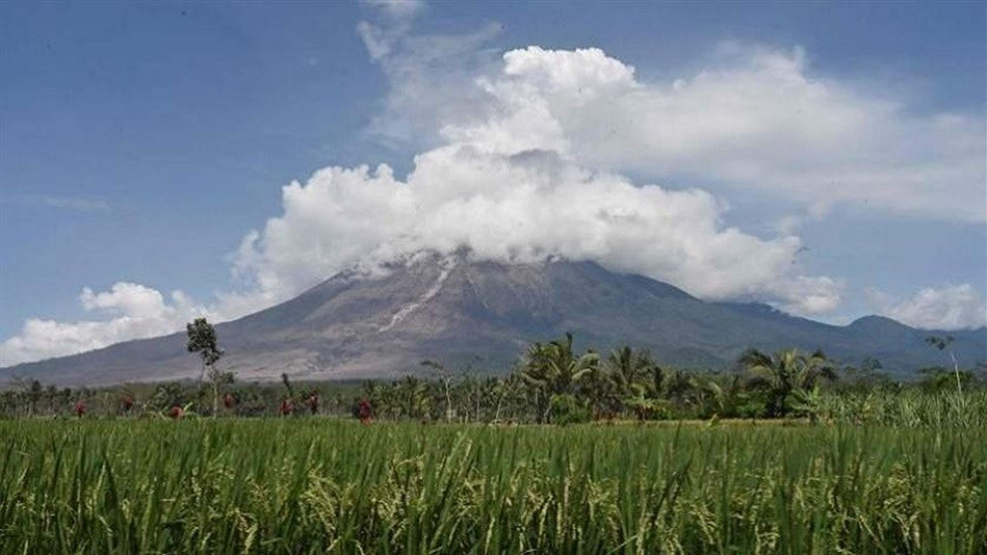 ارتفاع حصيلة بركان سيميرو في إندونيسيا إلى 39 قتيلاً