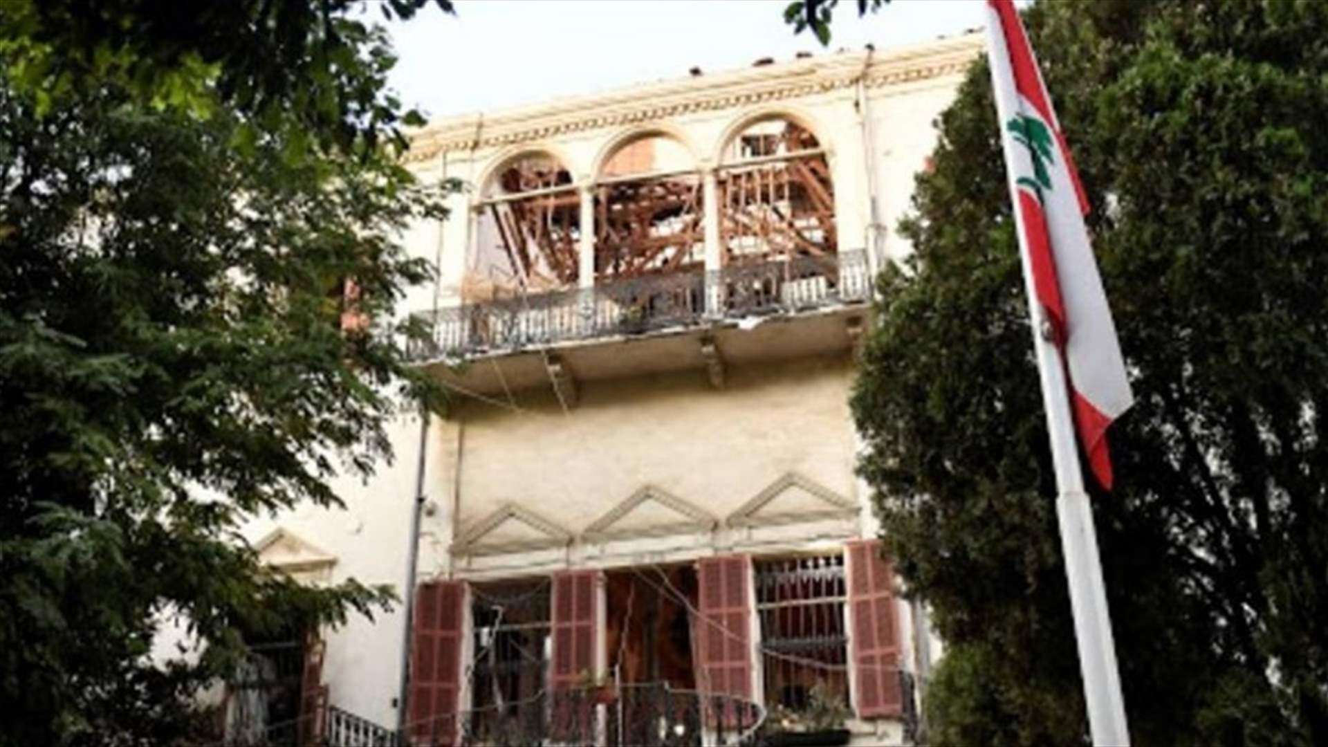 بلبلة في صفوف البعثات في الخارج: الرواتب والمستحقات بسعر منصة صيرفة (نداء الوطن)