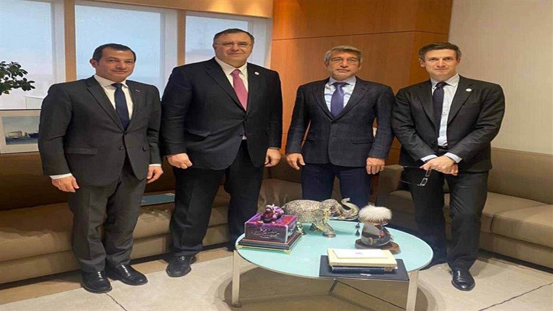 فياض التقى في باريس المدير العام لشركة TotalEnergies... وهذا ما أكد عليه الجانب الفرنسي