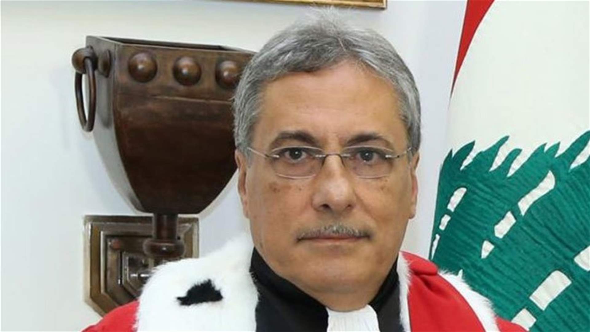 الخوري التقى وفدا من اهالي الموقوفين في ملف انفجار المرفأ